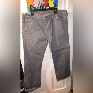 Men’s Levi Jeans 569